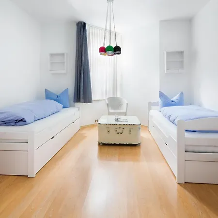 Ahlers 1 * نورديرني